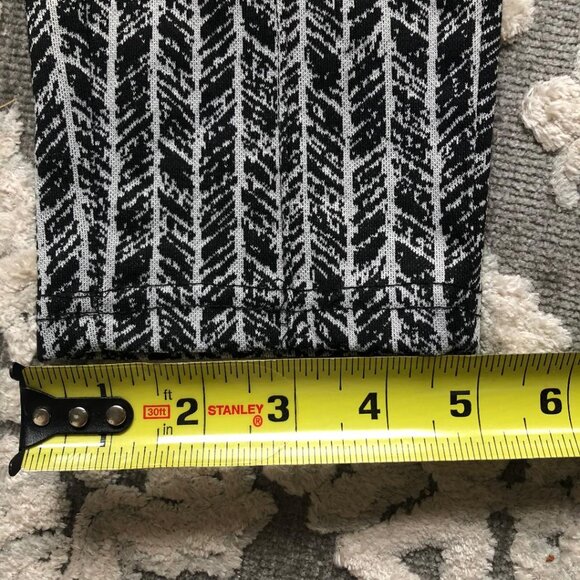 F. Forward, Black & White, herringbone pattern, stretchy, pull on, pants, Sz Lg - Picture 8 of 8